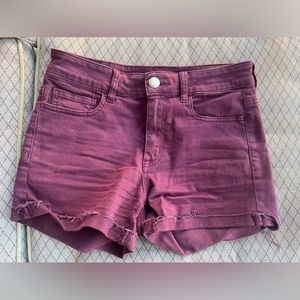 American Eagle mid shorts